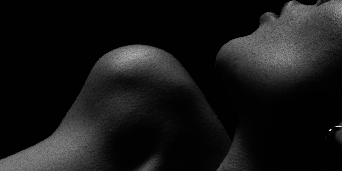 How to Layer Fragrance: A Guide to Skin Scents